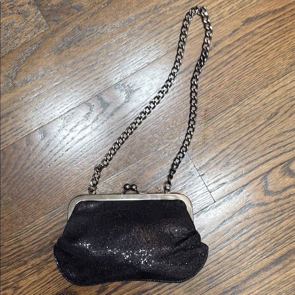 ❤️VTG Y2K NWOT Express Black Sparkly Clutch with Kiss-Lock Closure
